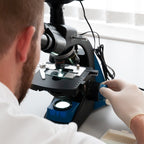 Microscópio PCE-PBM 100