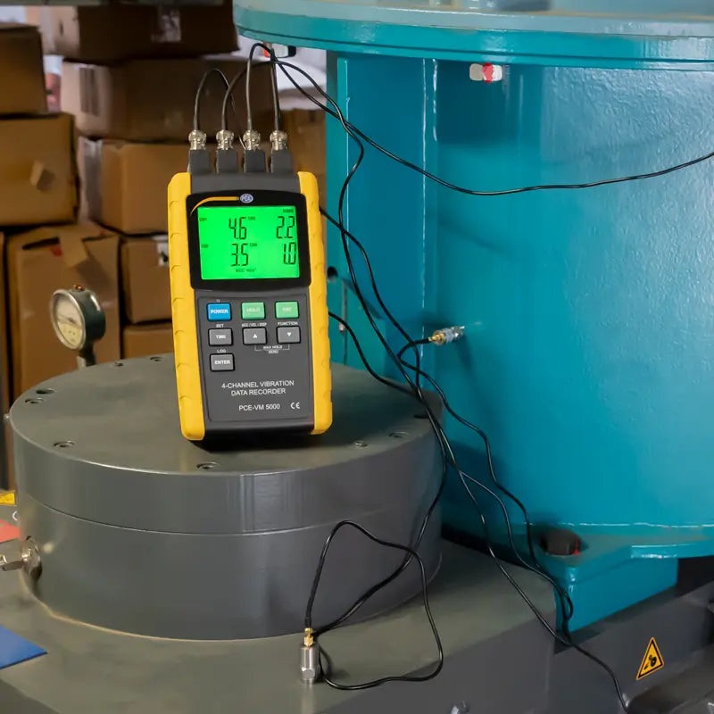 Medidor de vibração PCE-VM 5000-ICA, incluindo certificado de calibração ISO