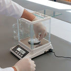 Balanza analítica PCE-BSK 310