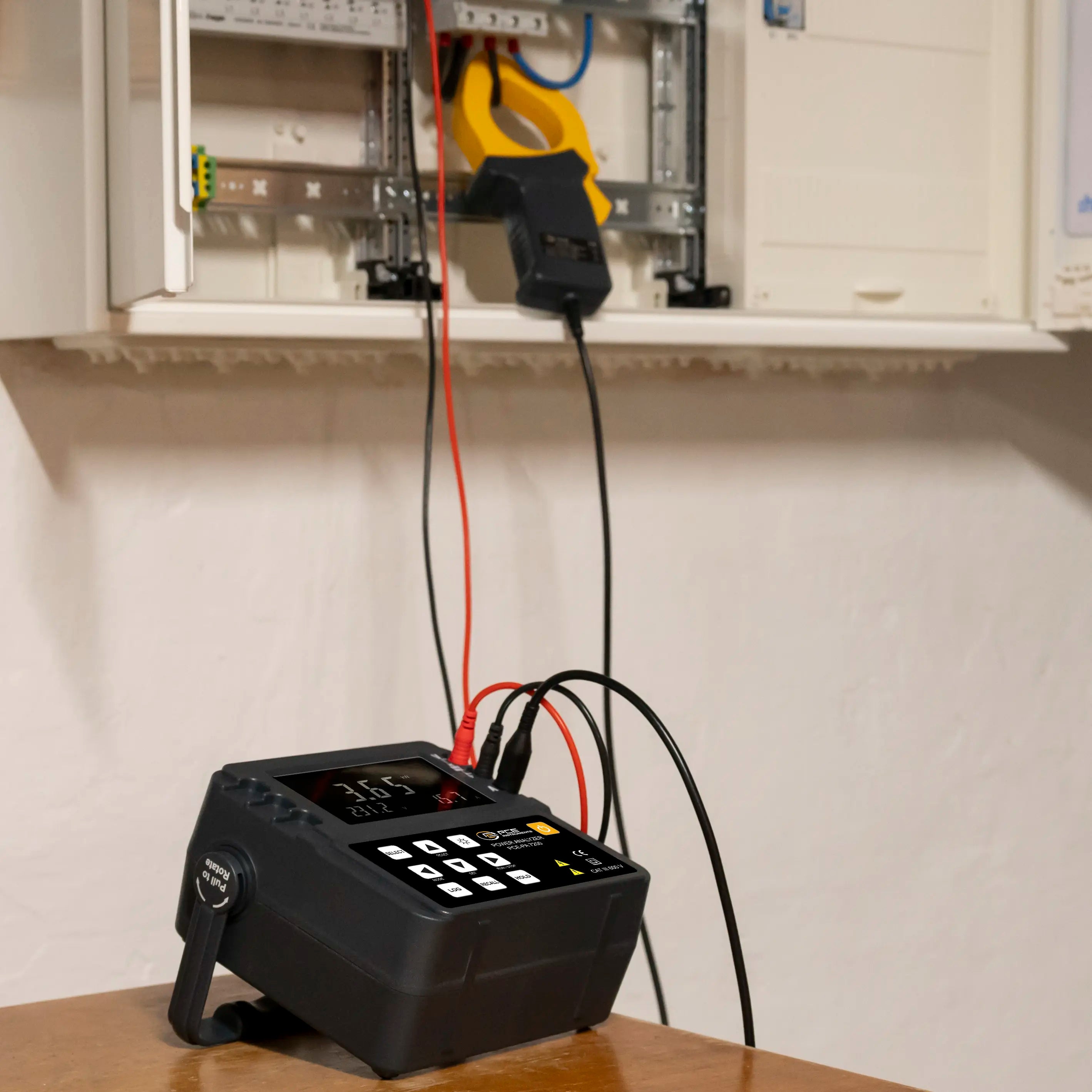 Medidor de potência PCE-PA 7200