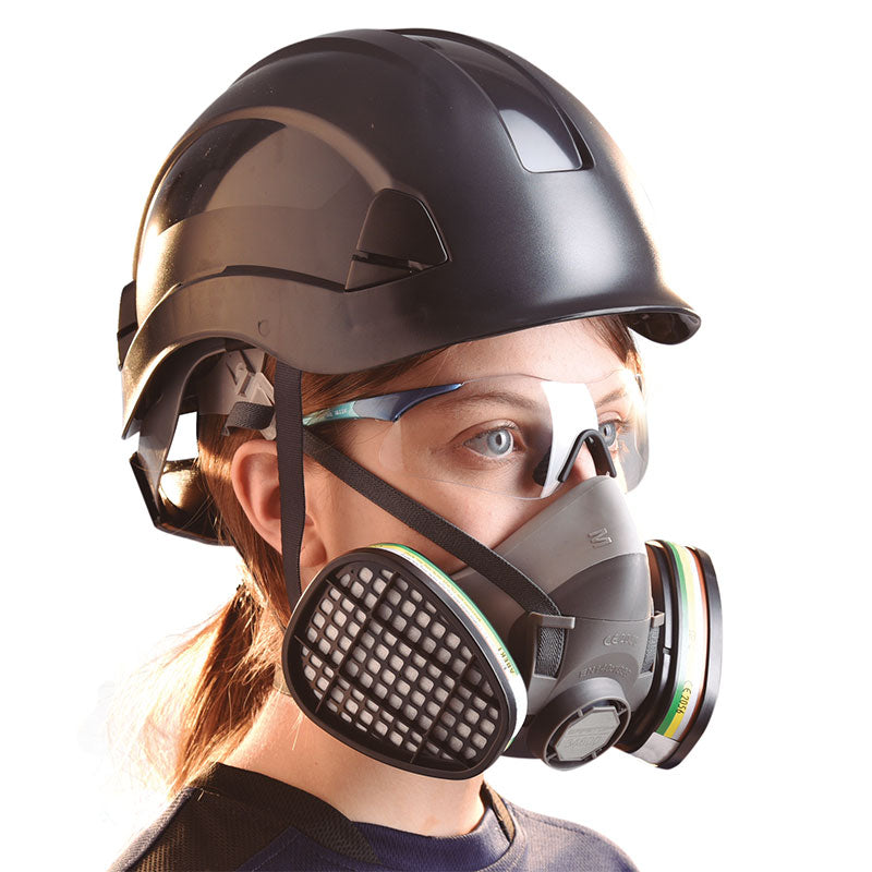 Máscara SAFETOP SEMI MASK Série 4600 feita de TPR hipoalergênico Tamanho M/L